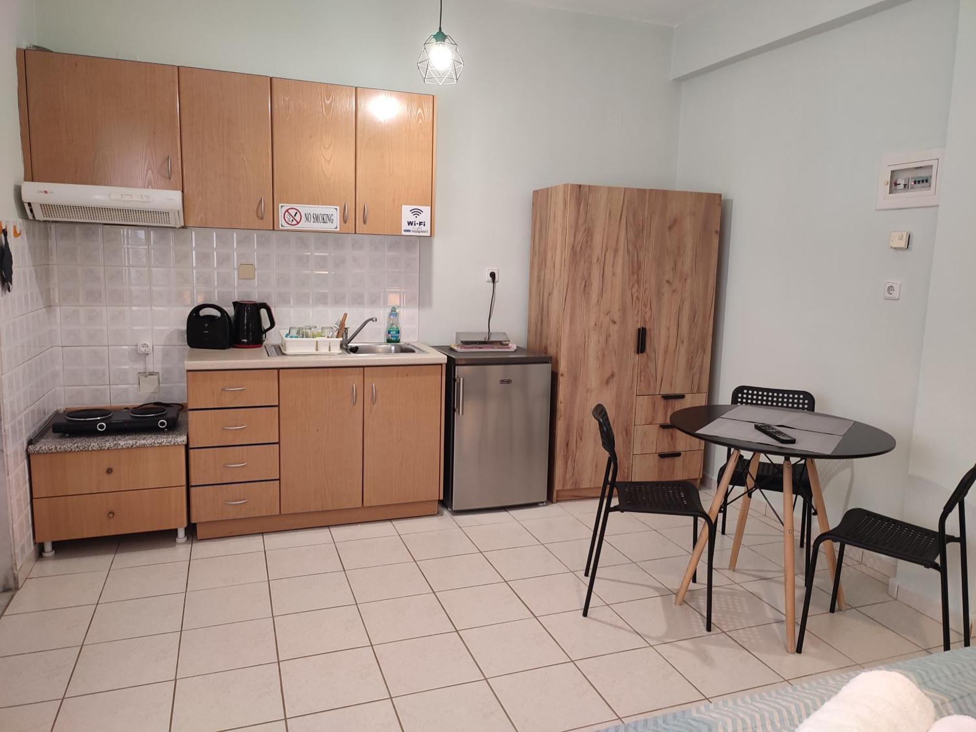 Kiki'S Cosy Apartments Néa Khilí Buitenkant foto